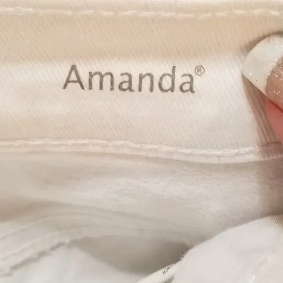 Gloria Vanderbilt Women's White Amanda Embellished Jean Stretch Capris Size 10 - Picture 10 of 13